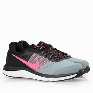 NIKE Dual Fusion X Running Shoe